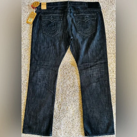 MENS TRUE RELIGION JEANS